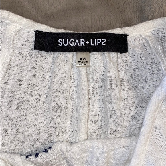 Top - Picture 2 of 4